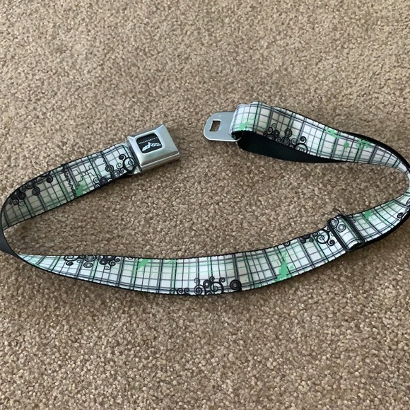 Buckle down belt - Picture 4 of 4